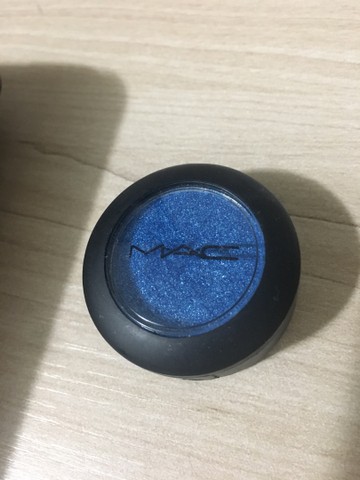 Sombra MAC metalizada azul - Foto 3