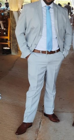 Vestido azul serenyt e terno cinza claro  - Foto 3