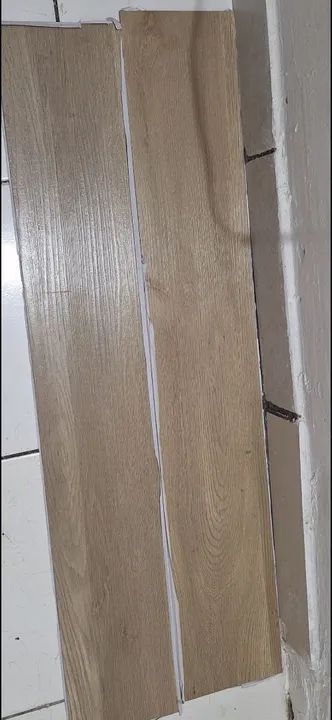 Piso Vinílico Autoadesivo Favom - Foto 4