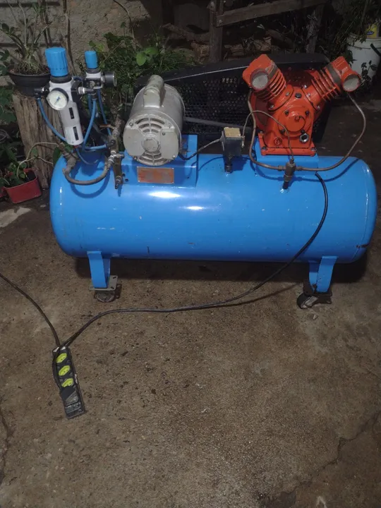 Compressor de ar Douat