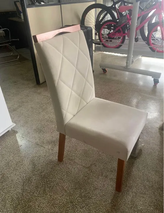 Cadeira pérola nova