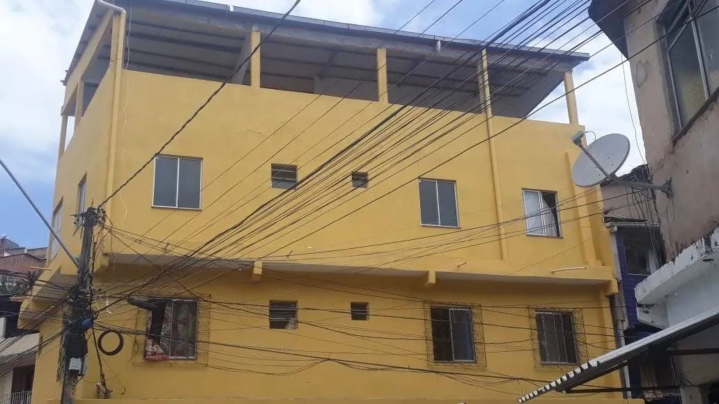 Aluga-se apartamento 1/4 Vale do Matatu 