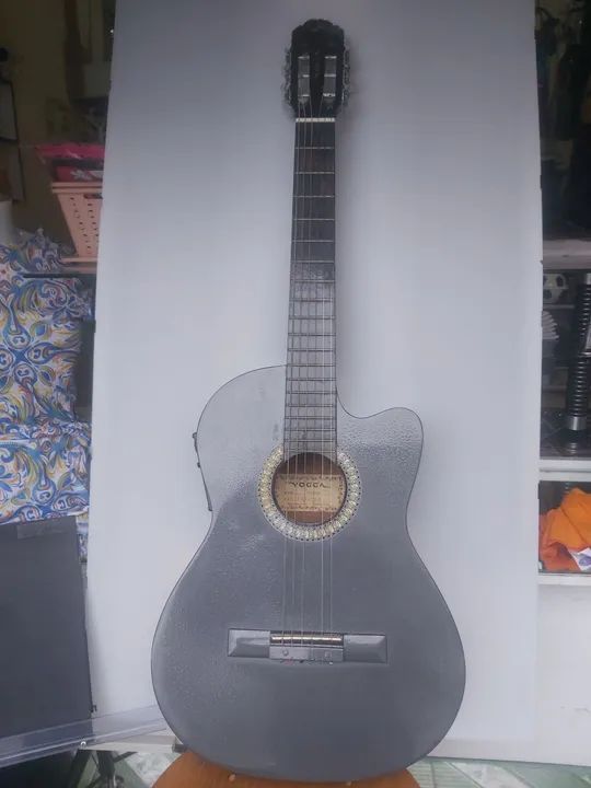 Vendo Violão Acústico e eletrônico 