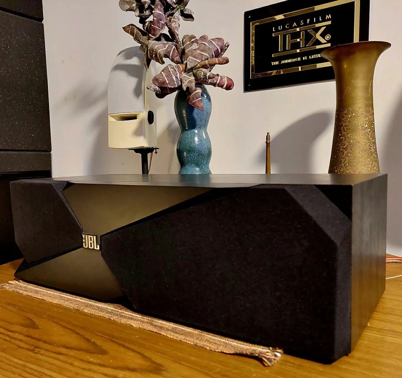 Caixa CENTRAL JBL STUDIO 120c 125 a 240W 8ohms 88dB
