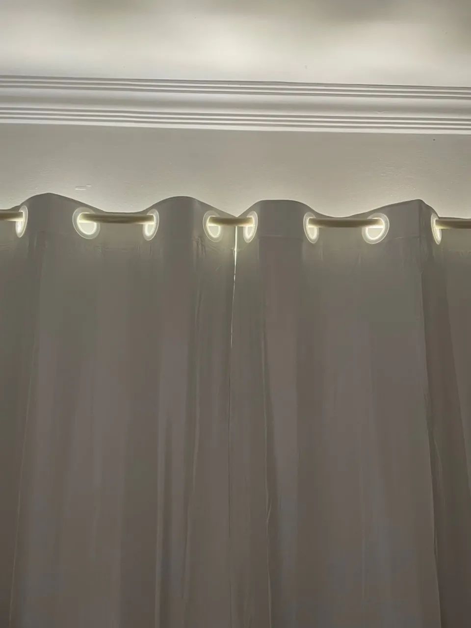 Cortinas brancas para sala - Foto 2