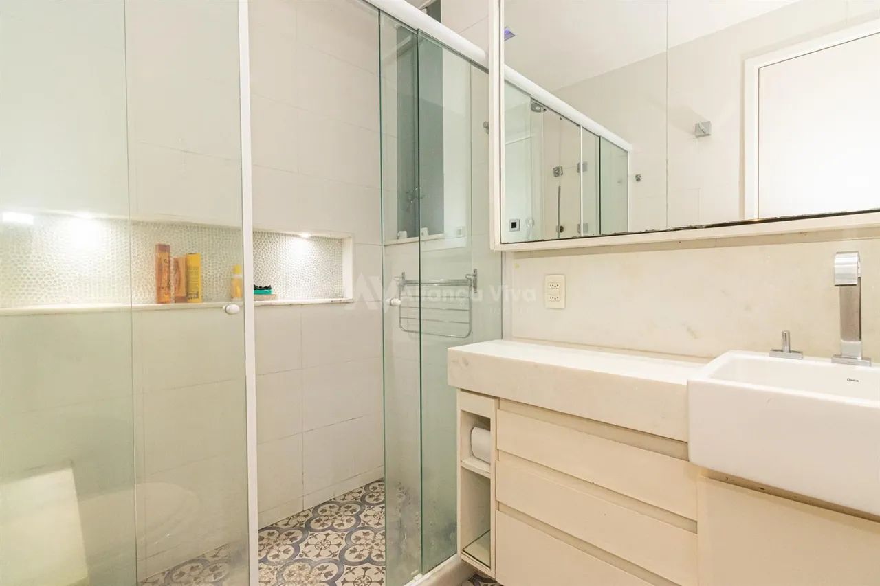 Copacabana | Apartamento 4 quartos, sendo 2 suites - Foto 12