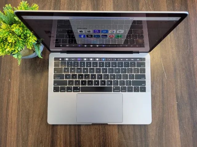 macbook pro 2019 i5