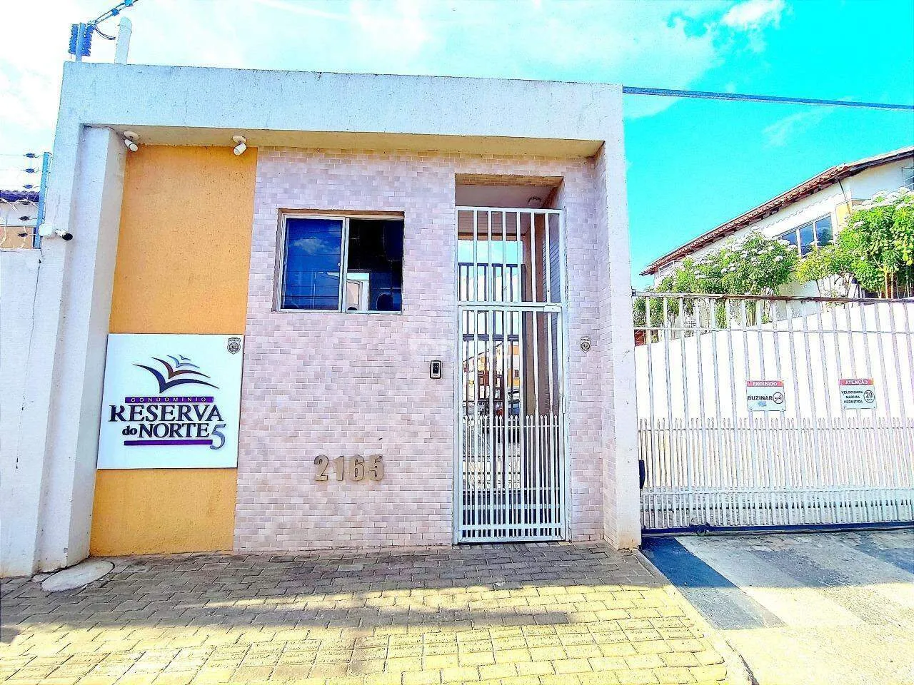 Casa em Condomínio para aluguel, Condomínio Reserva do Norte 5 no bairro Santa Maria, Tere