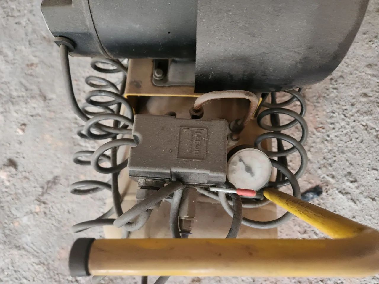 Compressor de ar Twister Bravo 140 libras - Foto 2