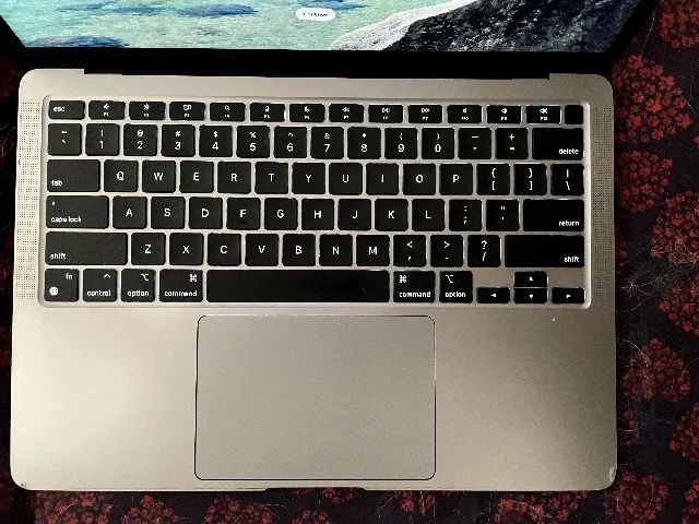 MacBook Air 13 M1 16GB 256GB - com detalhes - Notebooks - Brooklin