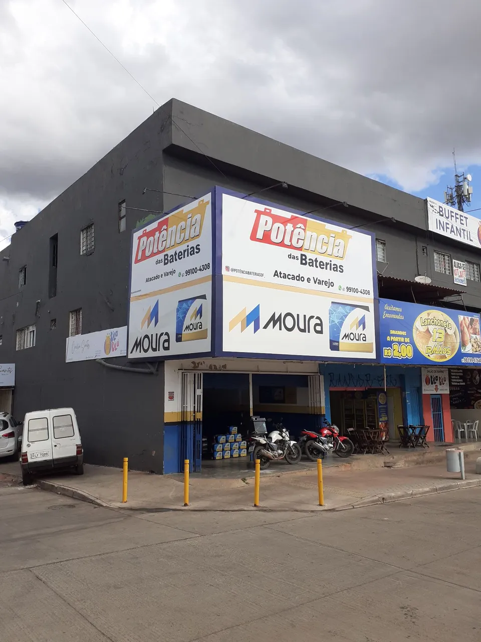 Vendo este imóvel Quitado e escriturado Prédio comercial 250mts