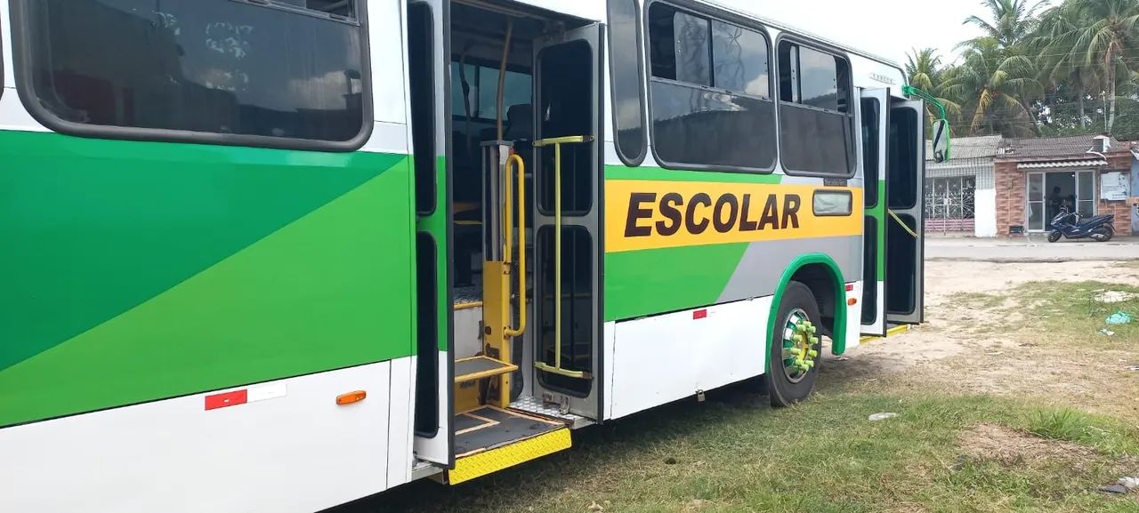 Ônibus em ótimo estado - Foto 5