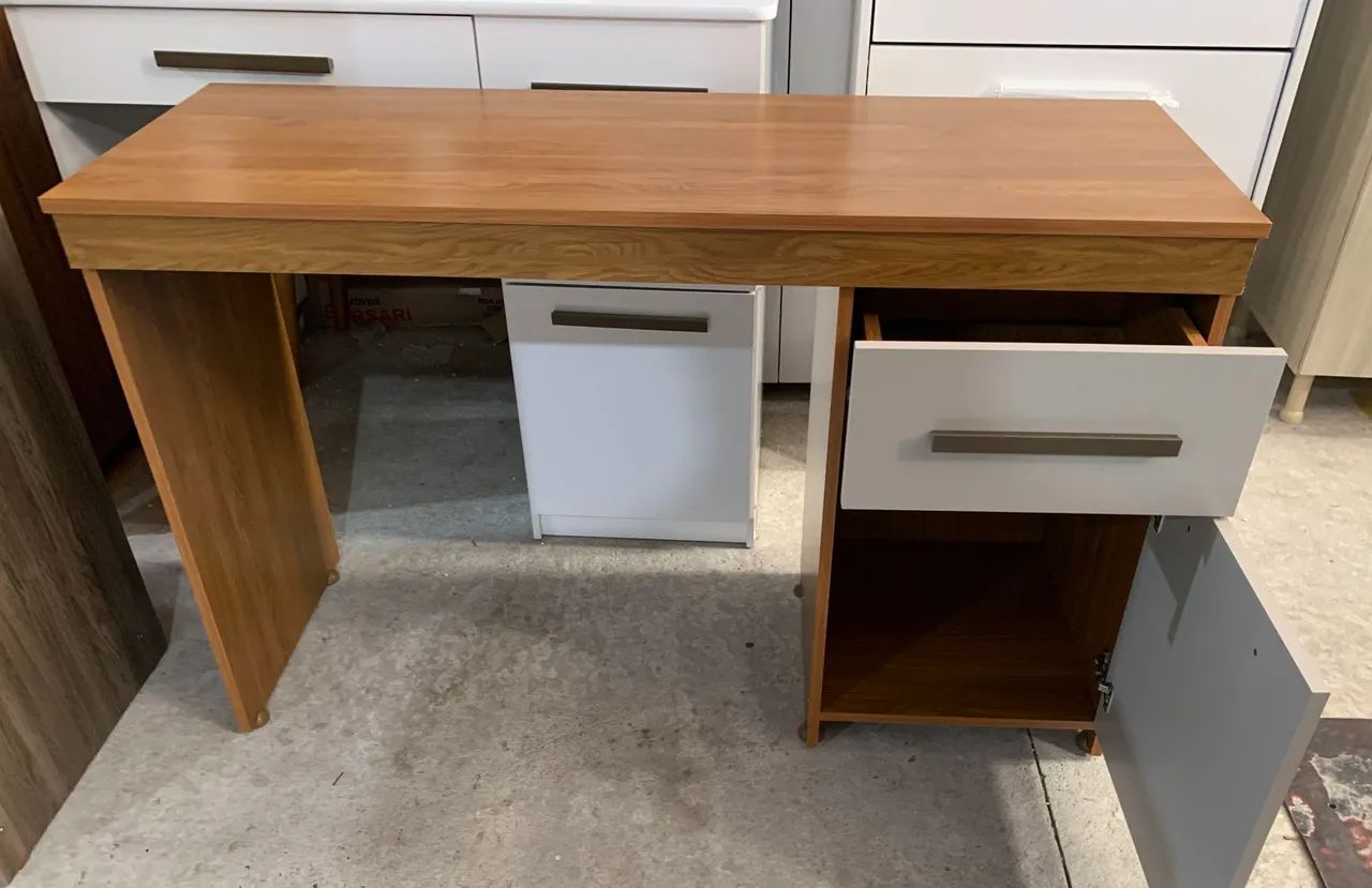ESCRIVANINHA MESA BANCADA NOVO - ENTREGAMOS MONTADO - Foto 2