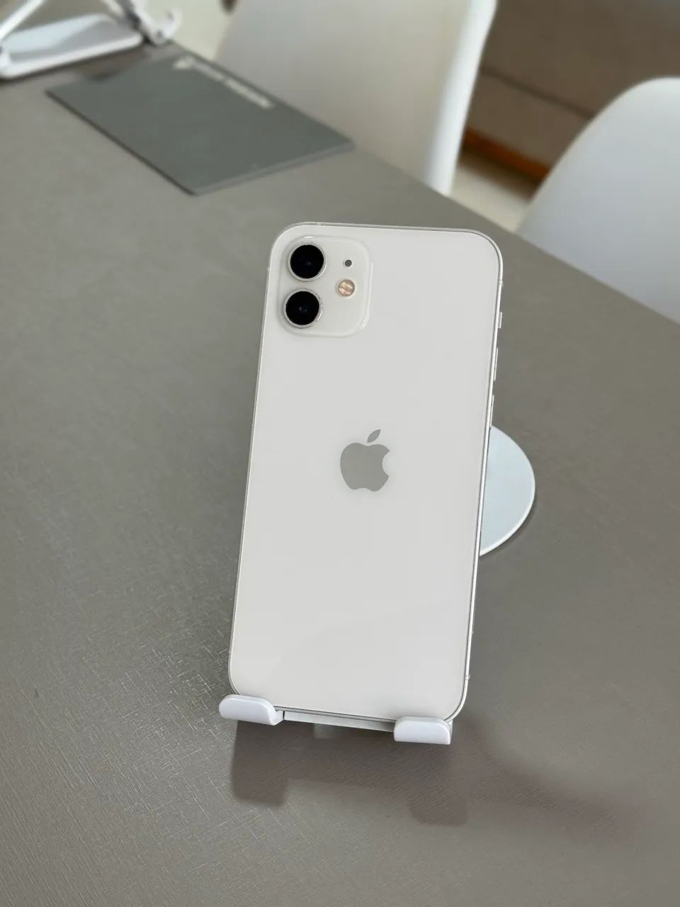 iPhone 12 64 gigas tela nova 