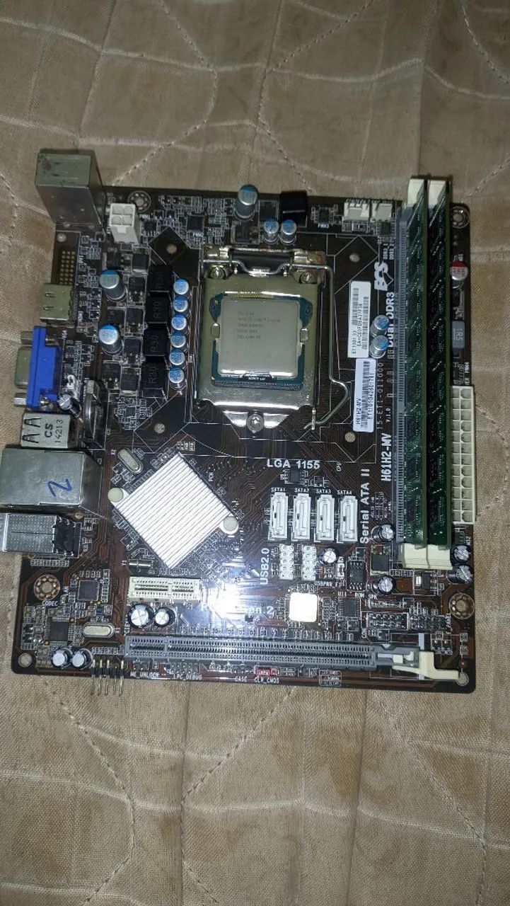 Kit i3 terceira Geração Placa mãe DDR3 Intel 8Gb Ram  - Foto 5