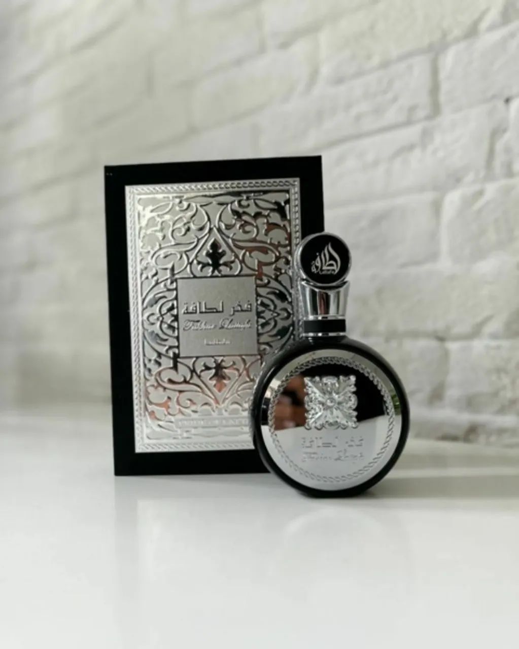 Fakhar Black - Perfume Arabe - 100 Original - lacrados 