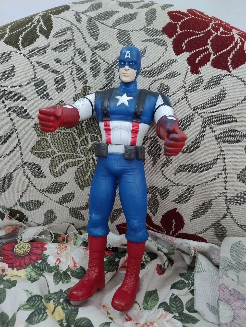 Boneco do Capitão América 