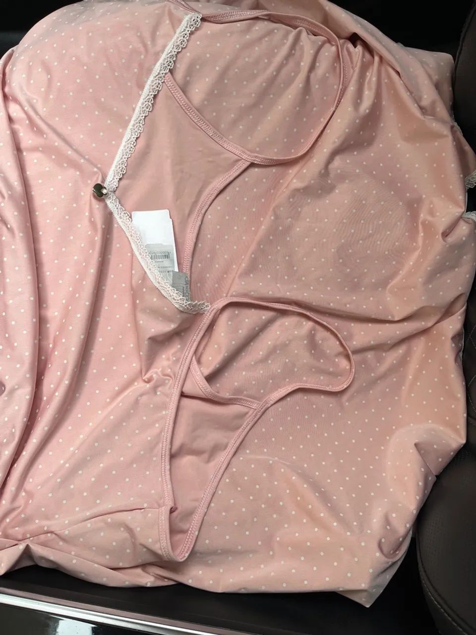 Camisola de renda rosa com bolinhas - Foto 4