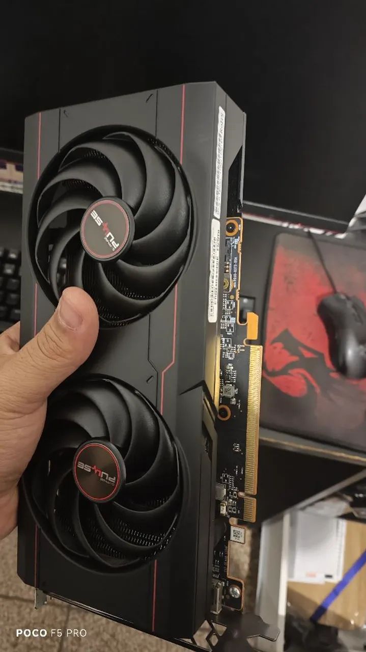 Placa de Vídeo AMD Radeon RX 6600 XT - Foto 2