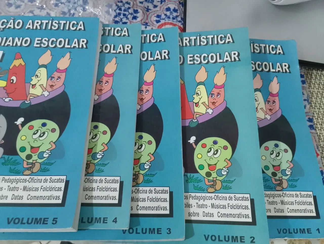 Vendo essa coleção. Retirando  - Foto 3