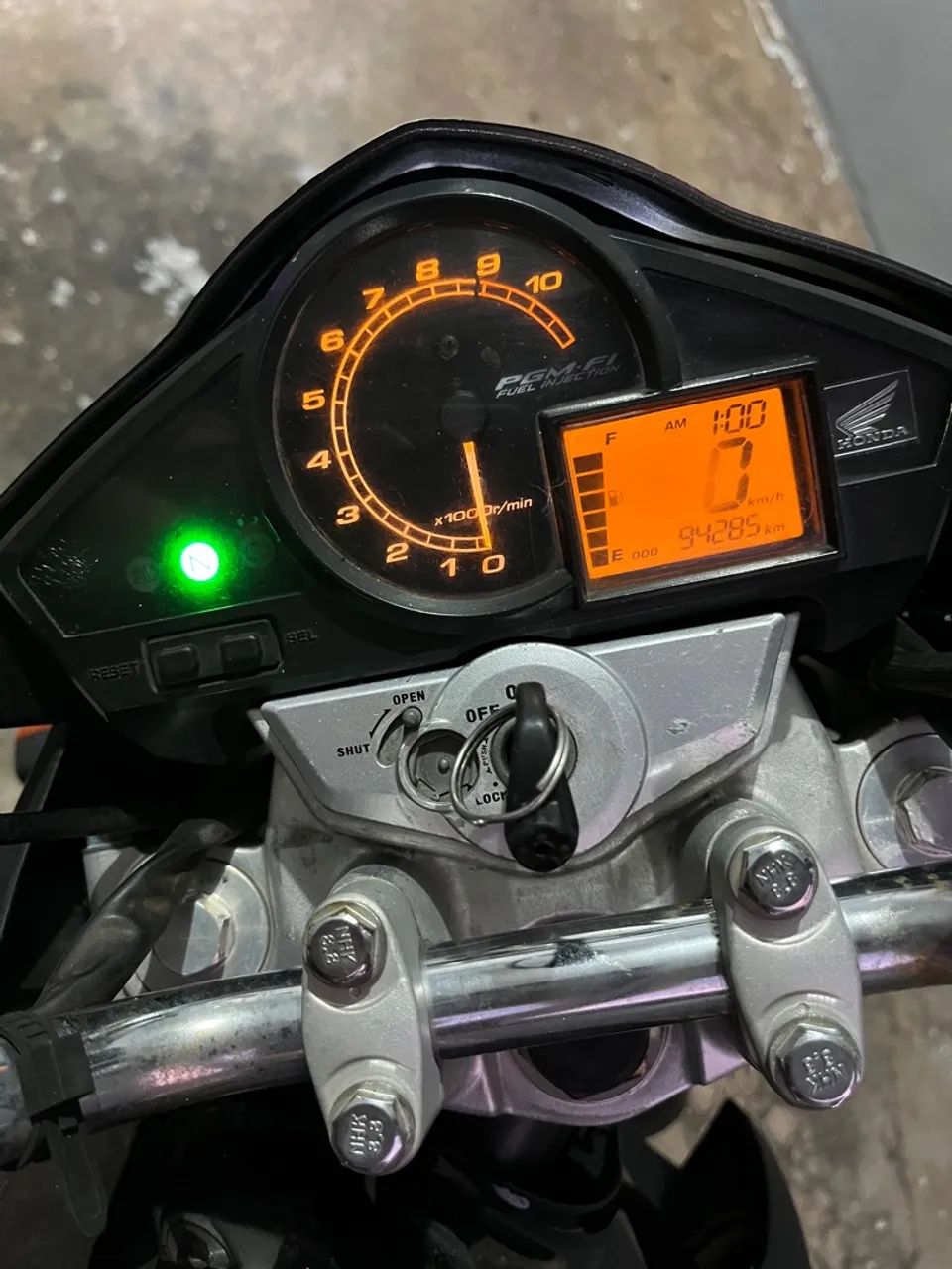 Vendo Honda CB 300 - Foto 4