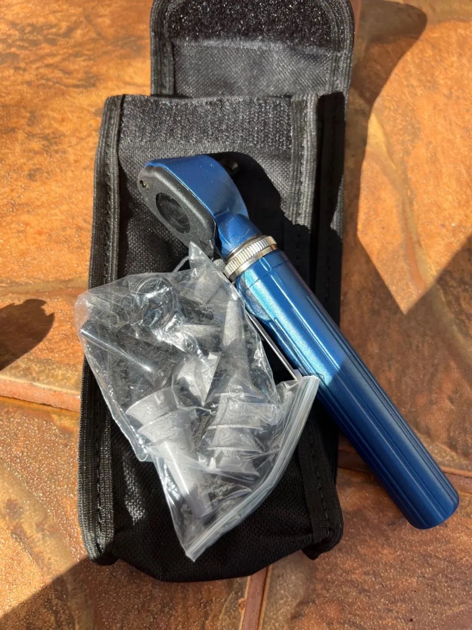 Otoscópio Azul Profissional - Foto 3