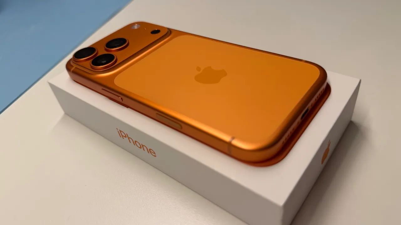 iPhone 17 Pro 256GB Cosmic Orange - Estado de novo - Celulares e