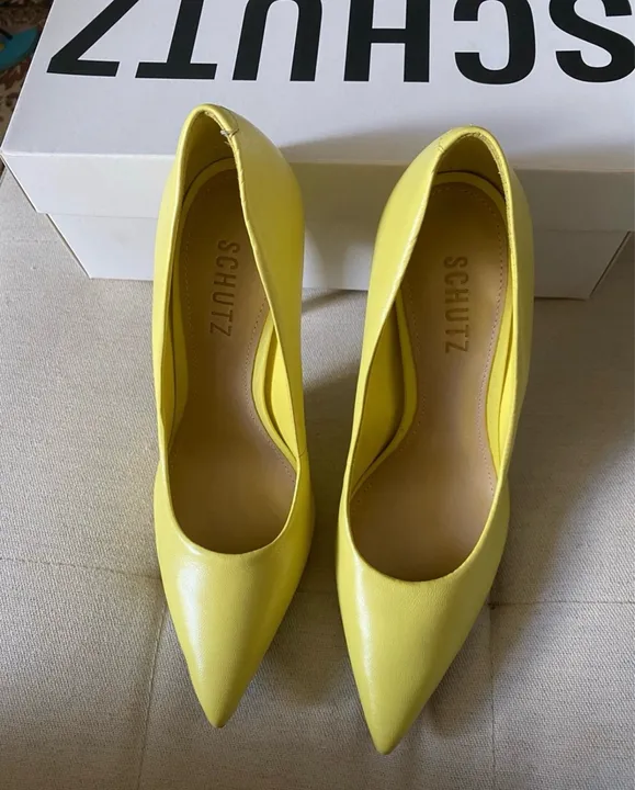Scarpin Schutz Novo