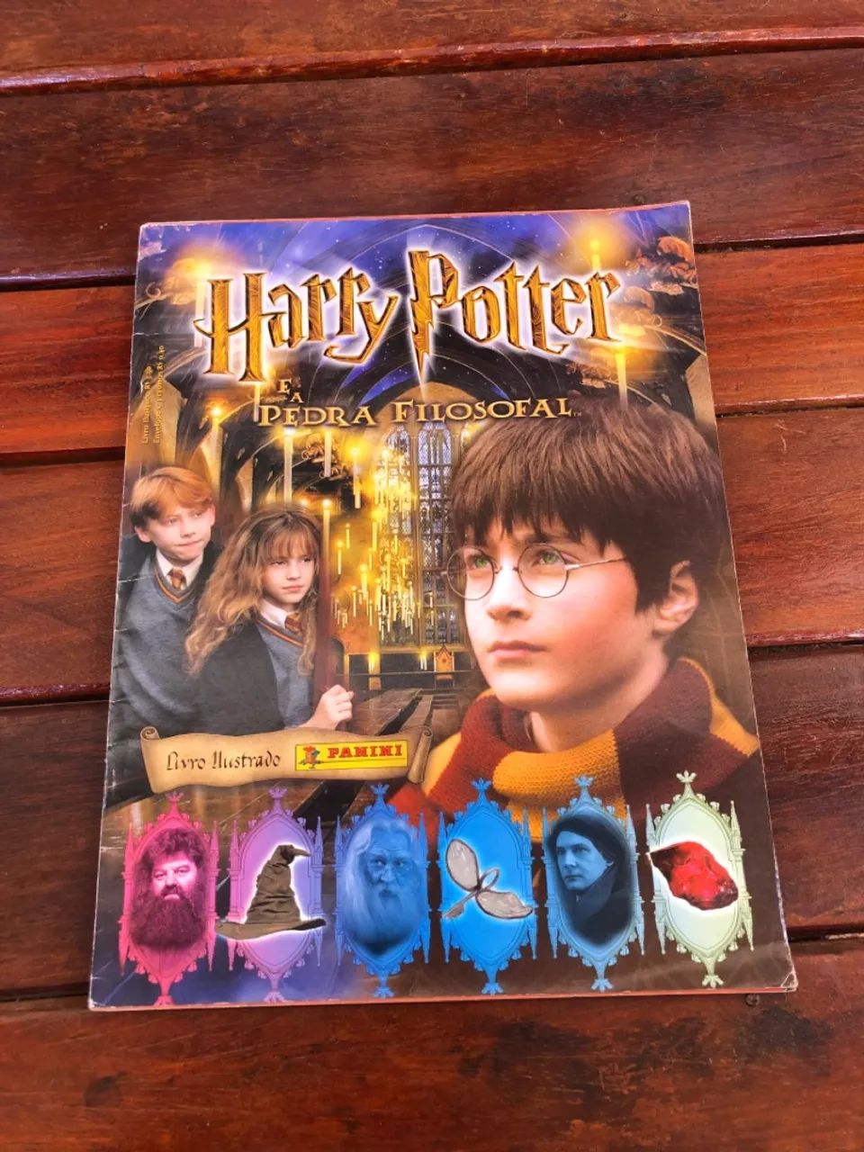 Livro Ilustrado Harry Potter e a Pedra Filosofal - Panini