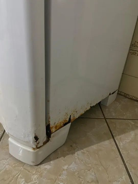 Geladeira Esmaltec Branca 276 Litros - Usada - Foto 5