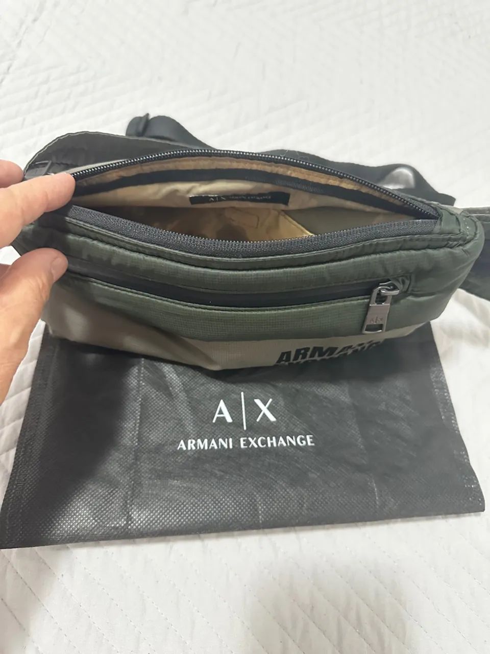 Bolsa transversal Armani Exchange - Foto 4