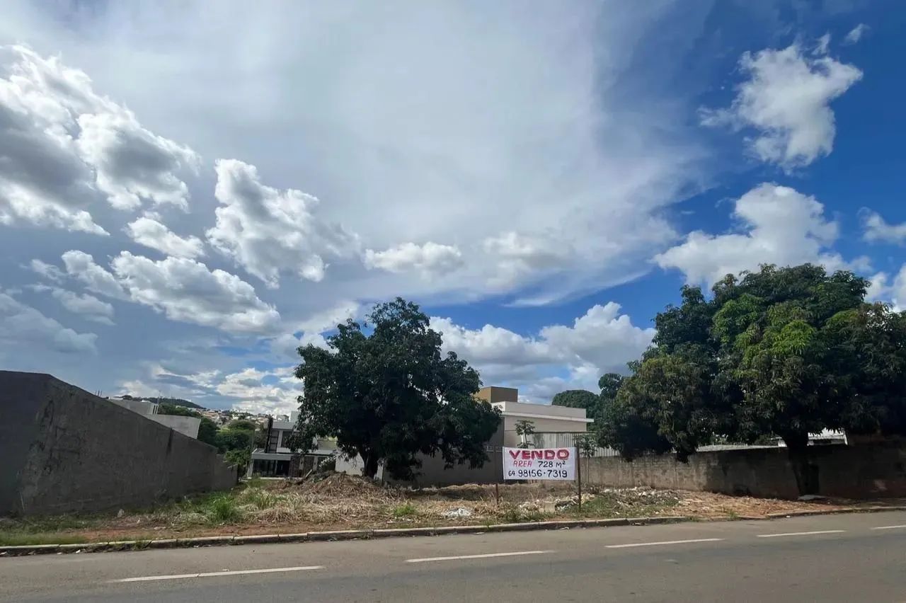 Lote 728m2 Região Nobre de Catalão Lote à Venda, 728 por R$ 1.400.000 no setor Setor Centr - Foto 3