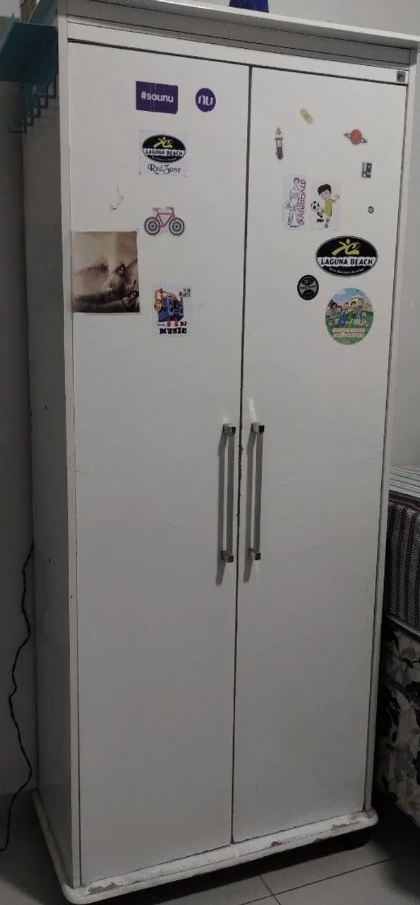 Guarda-roupa dias portas 