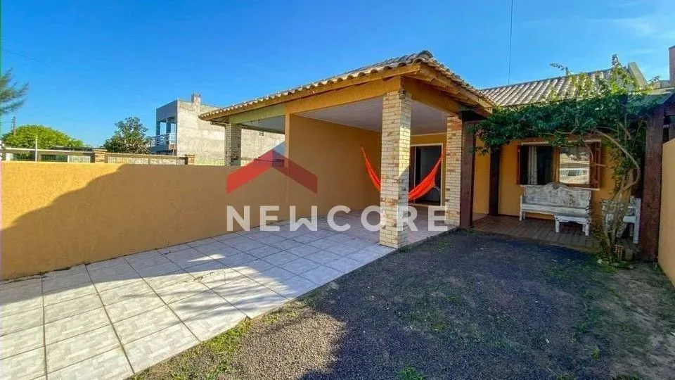 Casa em Rua Muçum - Centro - Imbé/RS