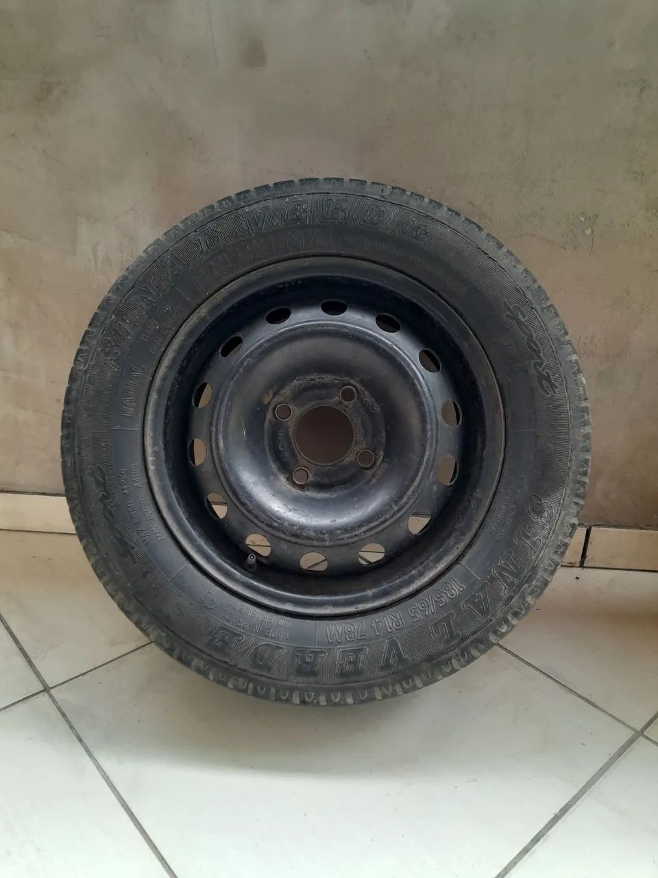 Pneu 185/65 R14 78M