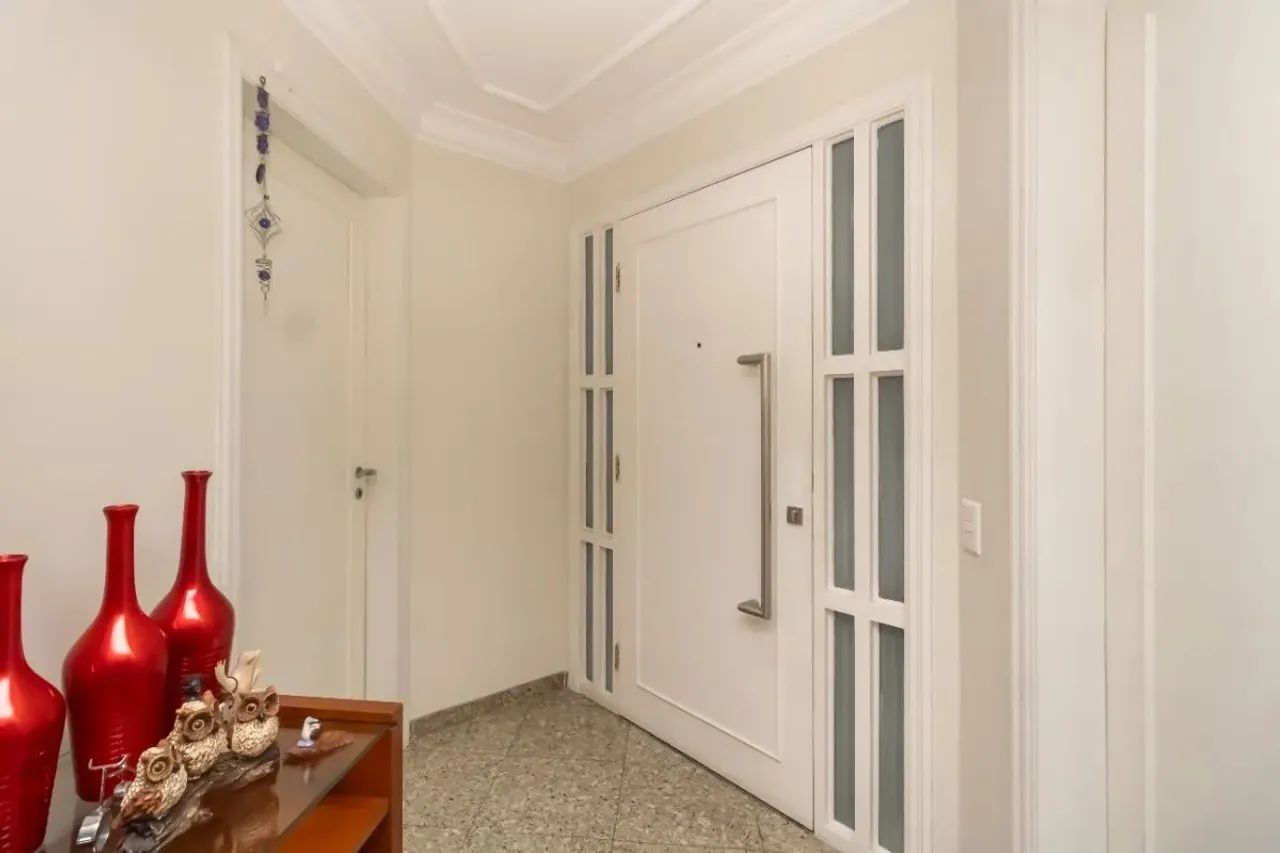 Apartamento tipo para venda com 3 quartos, sendo 1 suíte, 158m² - Foto 5