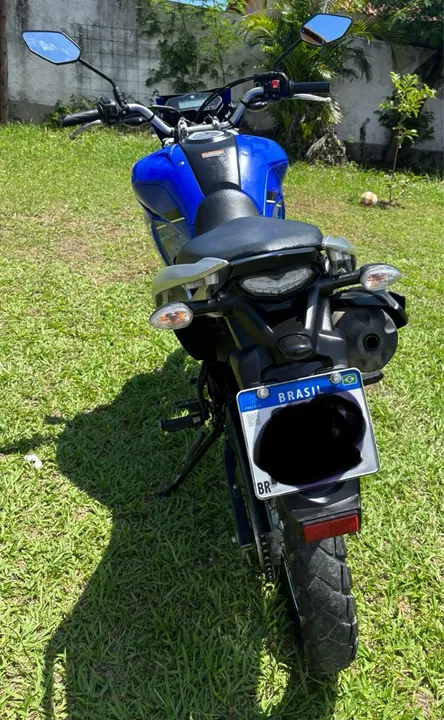 Moto Yamaha Lander 250 - Azul - 2023