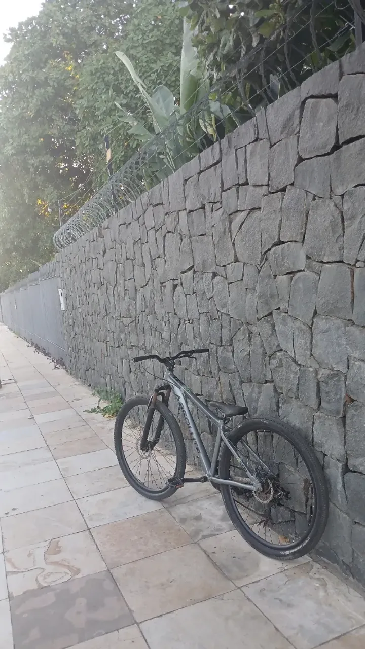 VENDO BIKE NERO 5 TAMANHO 15 2025