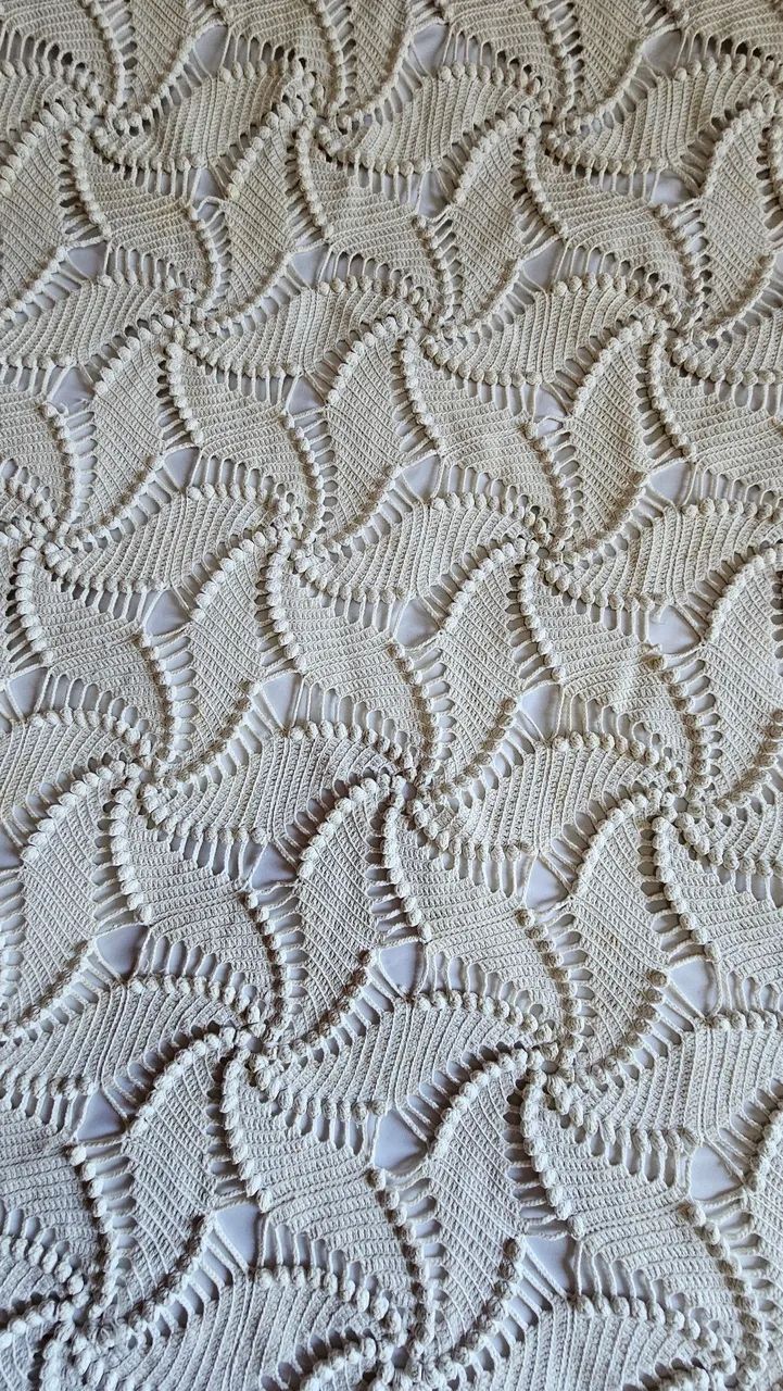 Cobertor de solteiro artesanal de crochê - Foto 3