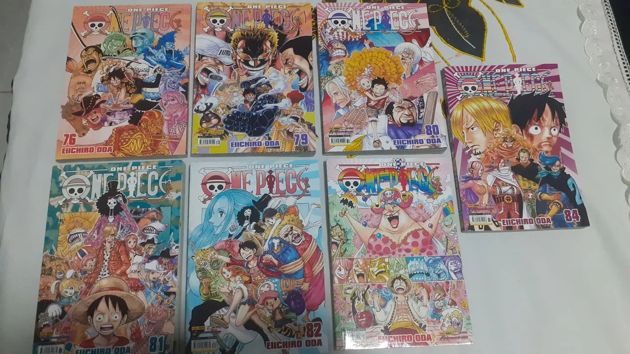 Livros mangá ONE PIECE 