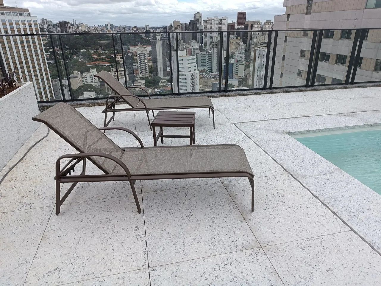Conjunto de espreguiçadeiras para área externa  - Foto 2