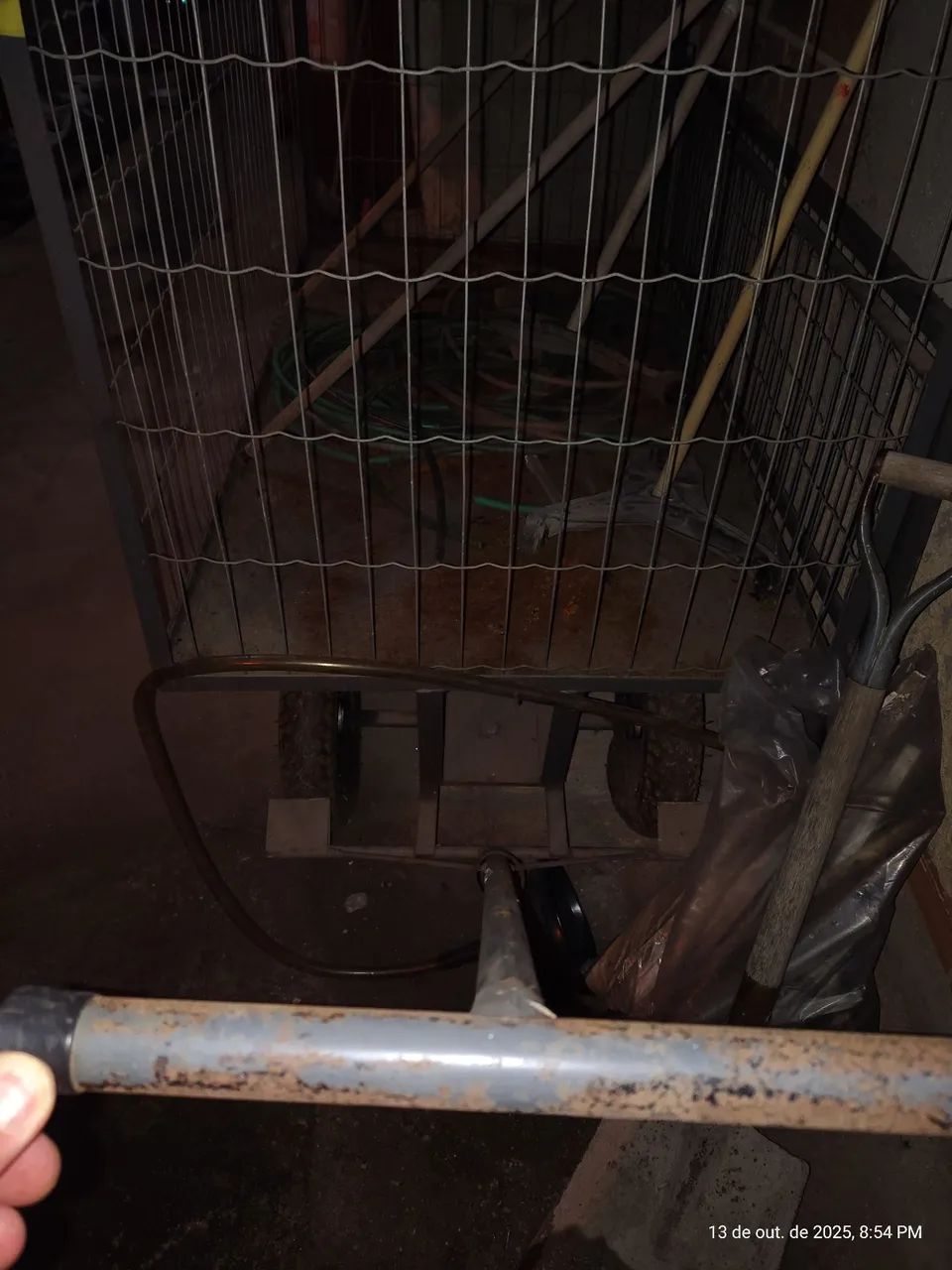 CARRO PLATAFORMA 4 RODAS COM GRADES