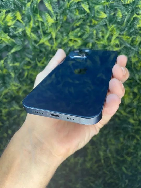 iPhone 14 - 128GB - Preto meia-noite  - Foto 2