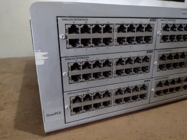 Alcatel-Lucent OmniPCX Office Large64308142450562123
