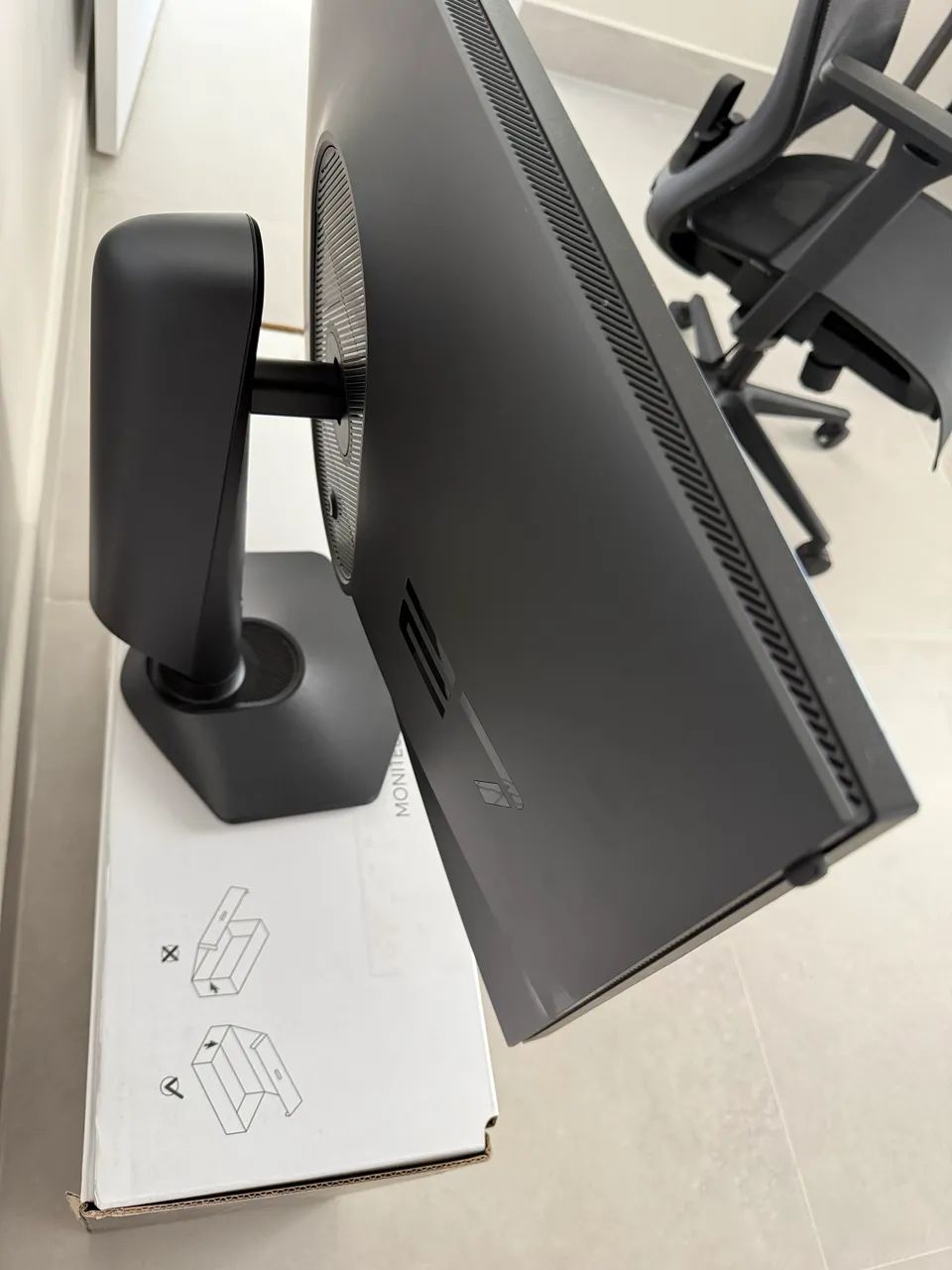 Monitor Alienware 360 hz Aw2724hf 27 - Foto 2