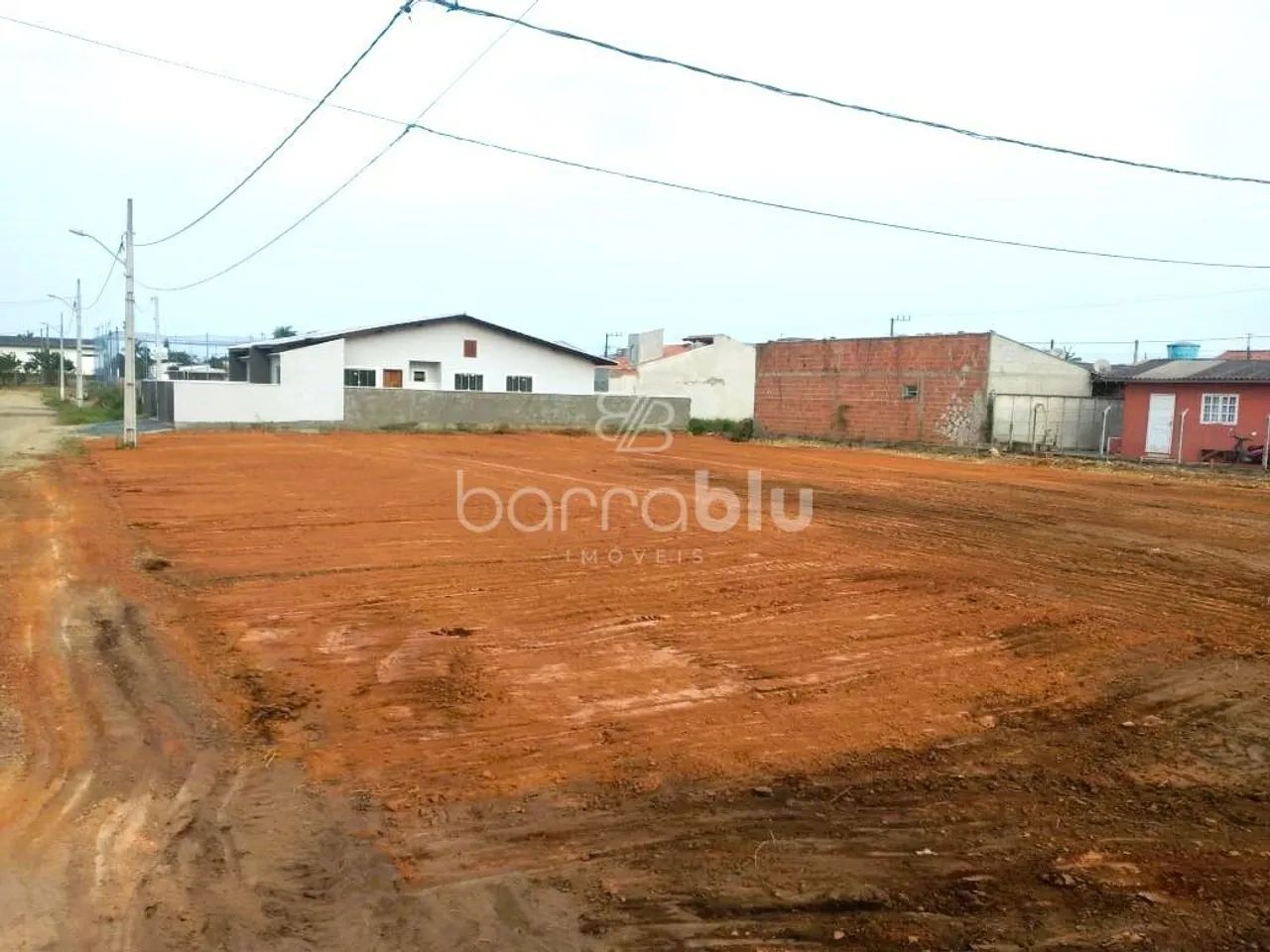 Terreno 310,80m² , 12 x 25,90m² Centro de Barra Velha - SC