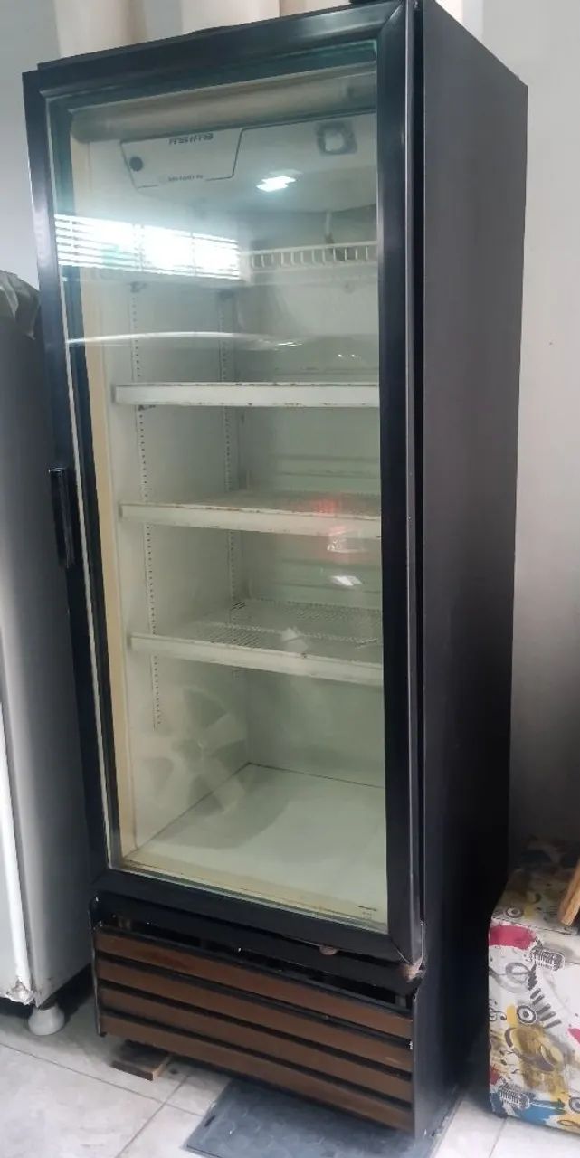 Geladeira Expositora Frost Free Metalfrio 350 L