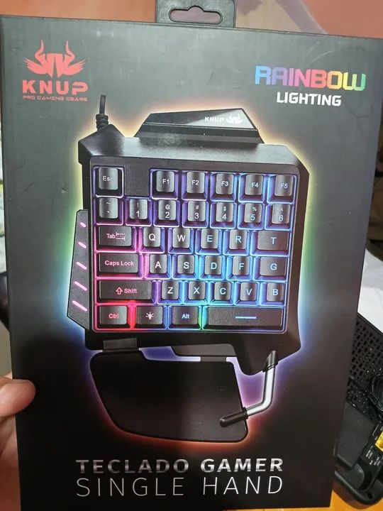 Teclado Gamer Single Hand KNUP Rainbow Lighting