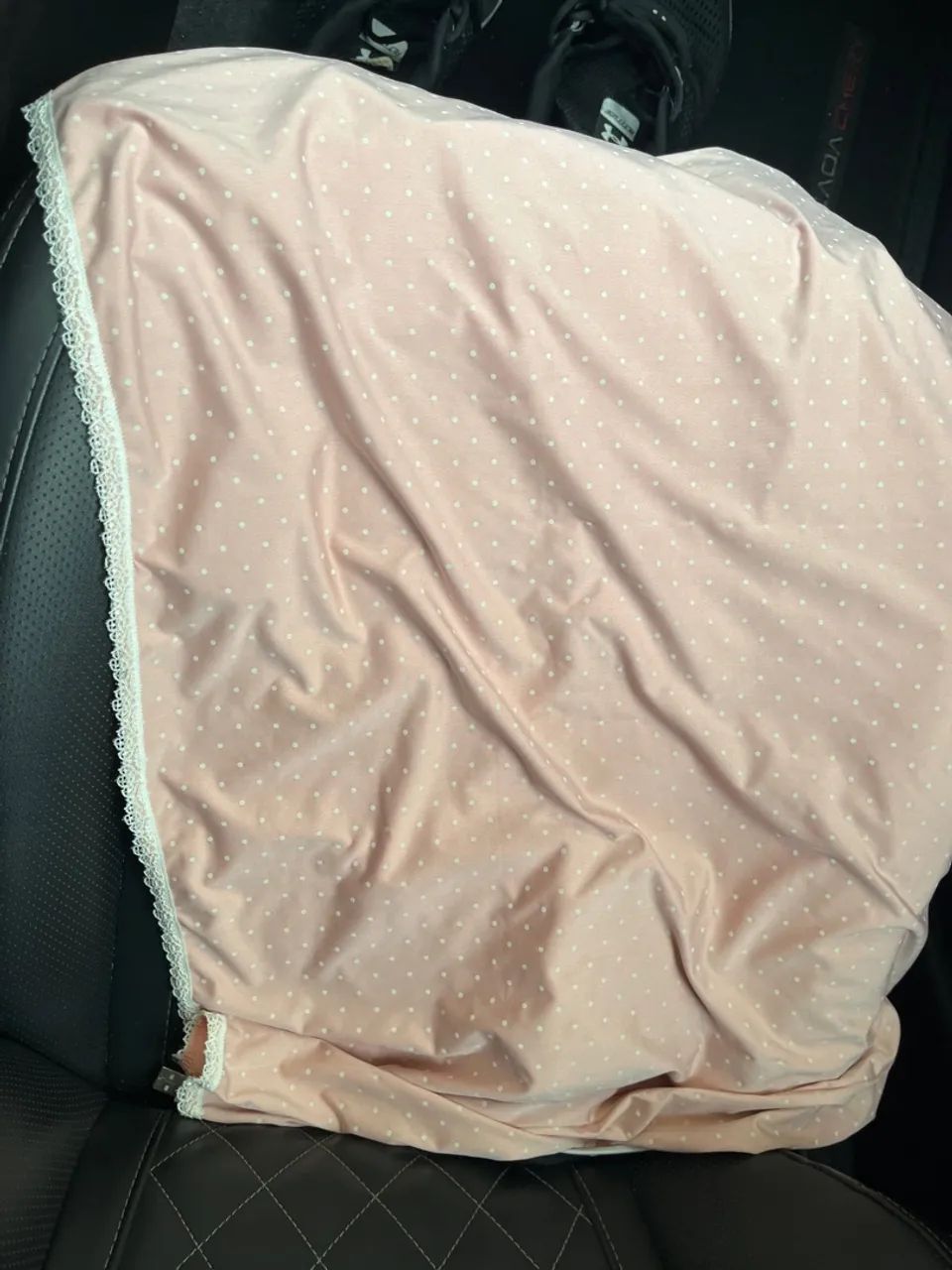 Camisola de renda rosa com bolinhas - Foto 3