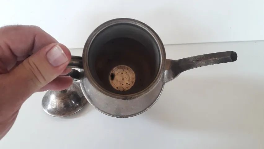 Bule antigo Eberkoc espessurado a prata 22 cm - Foto 4